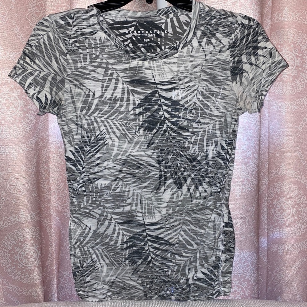 Aeropostale t-shirt